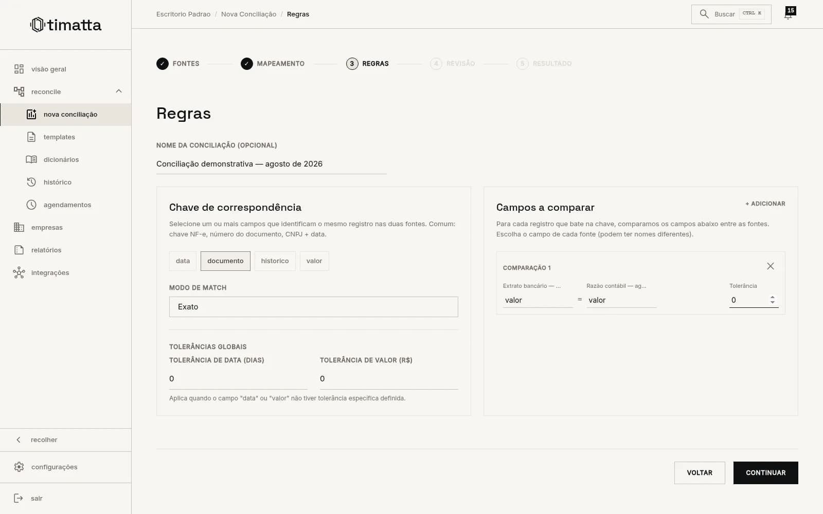 Dados fictícios na tela Regras, com documento como chave, modo exato e valores comparados sem tolerância.